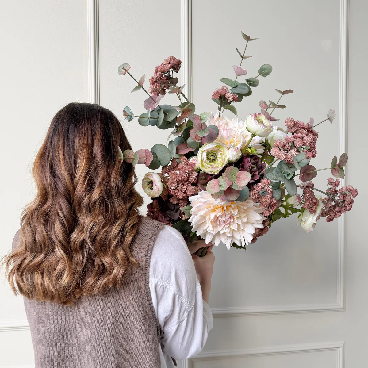 Meaningful Blooms: Choosing the Right Faux Flowers for Every Type of Mom