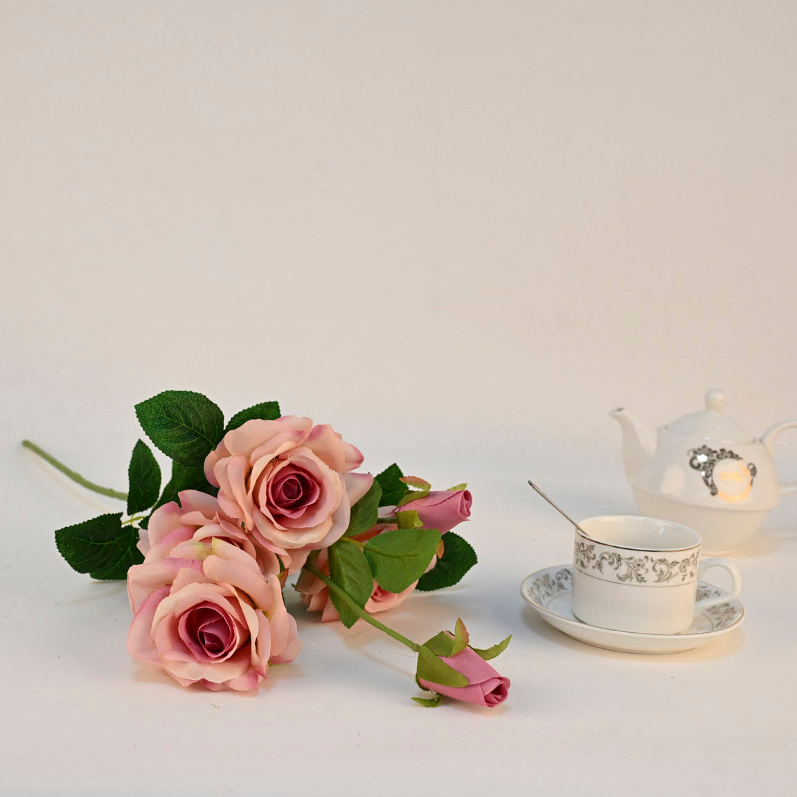 Rose/ 6heads + 6leaves