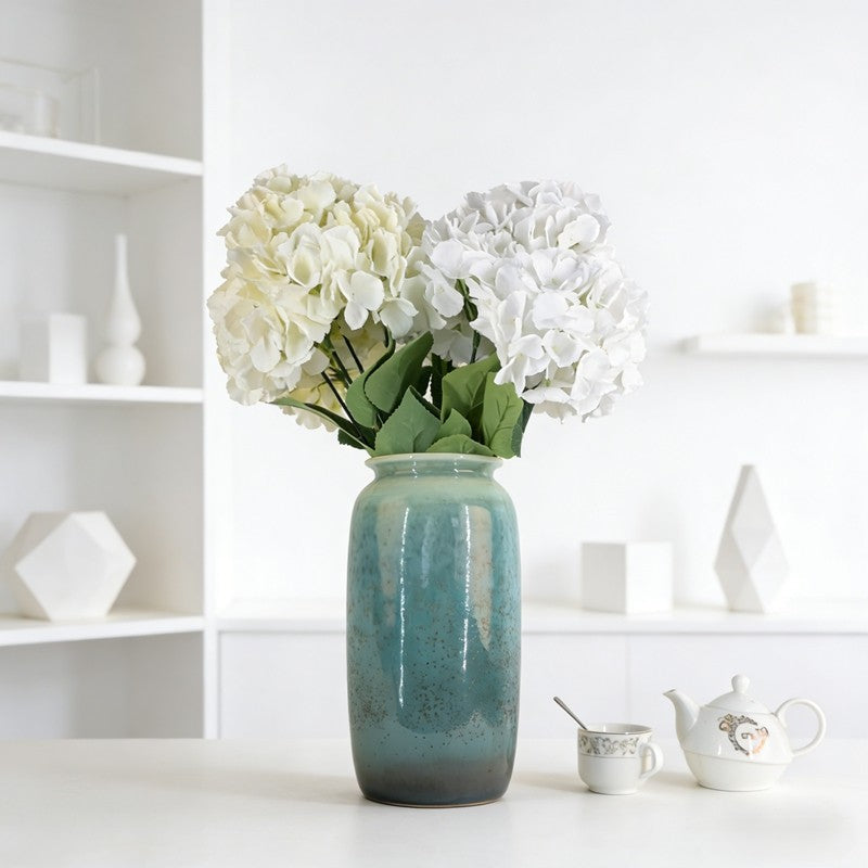 6-pronged, 324-piece triangular hydrangea A25002