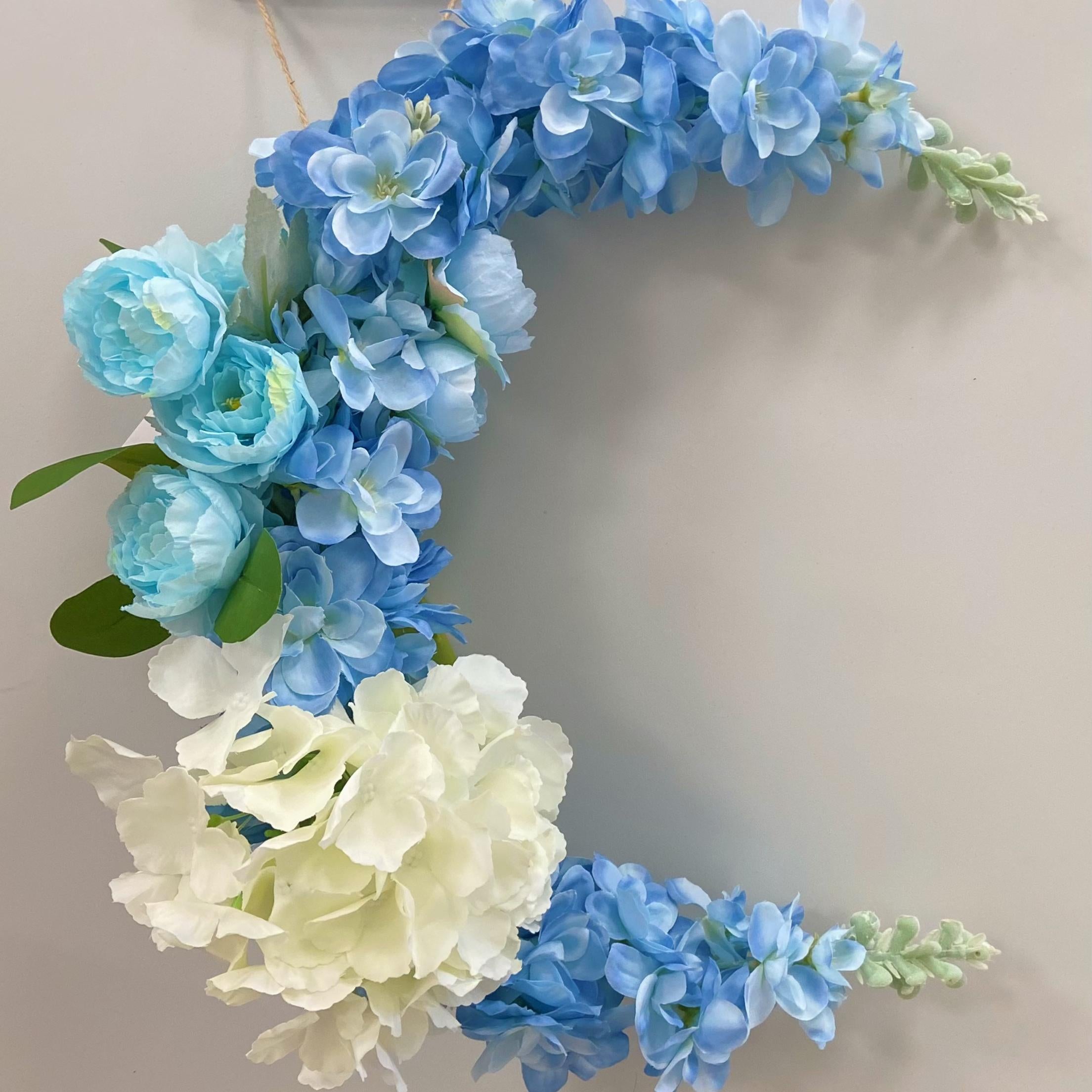 Customization Available|Artificial Blue & White Moon-Shaped Floral Wreath with Hydrangea & Peony